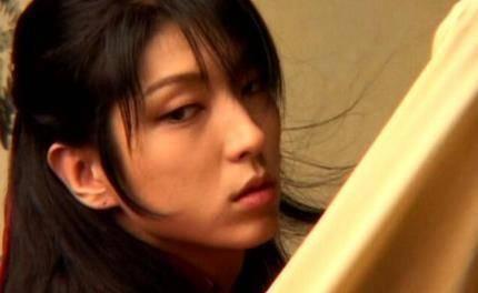 出道十几年, 演得了硬汉, 扮得了美女, 我只服这个人!