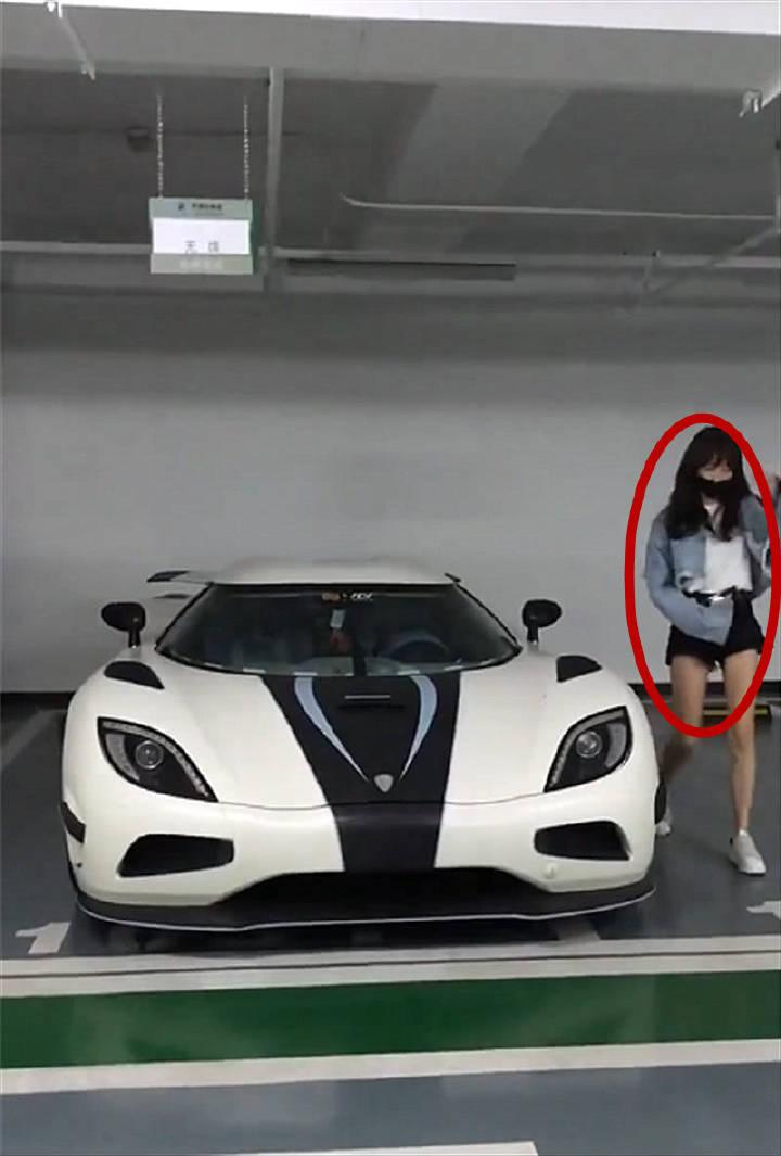 2260万柯尼塞格现身北京，看