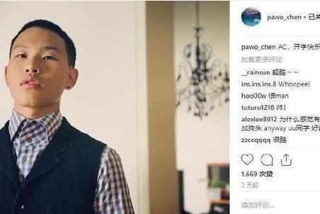 陈坤再晒儿子近照, 皮肤黝黑的陈尊佑五官虽然硬朗但不如爸爸精致