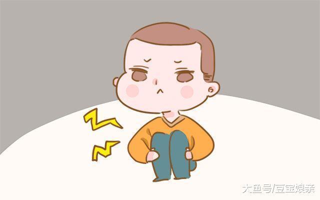 宝宝出现这4种情况的时候, 宝妈要抓住, 这是他要长高了