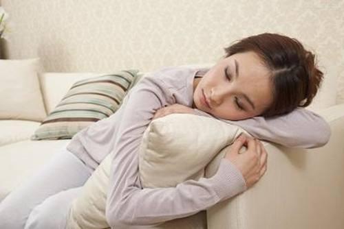 女人40岁后, 身体出现4个症状, 表示可能要绝经了! 你中了几个?