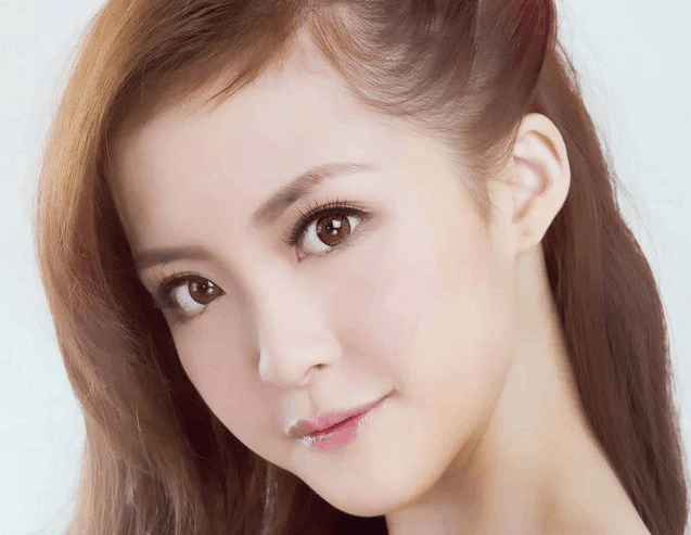 女人有这六种表现, 别再死缠烂打了