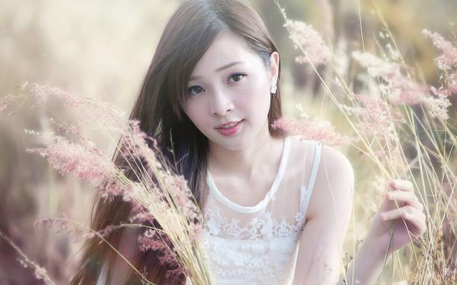 女人最爱被亲吻的四个地方, 男人要知道!
