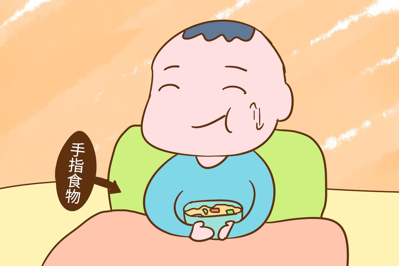 孩子有这个信号, 是想要自己吃饭了, 不想以后追着喂就抓住机会