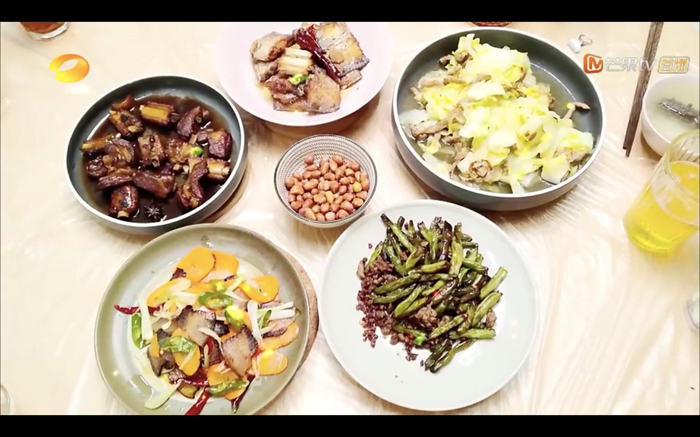 朱雨辰母亲: “我没有自我, 我是用生命对待儿子的! ”