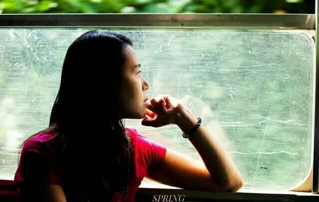 老公猝死, 我决心替老公还债, 意外发现小叔子拿着老公的银行卡