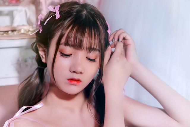 女人想和你更进一步的四个暗示, 你懂了吗?