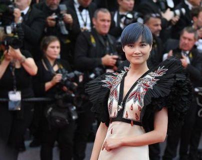 李宇春和外国老头结婚? 真相令人哭笑不得