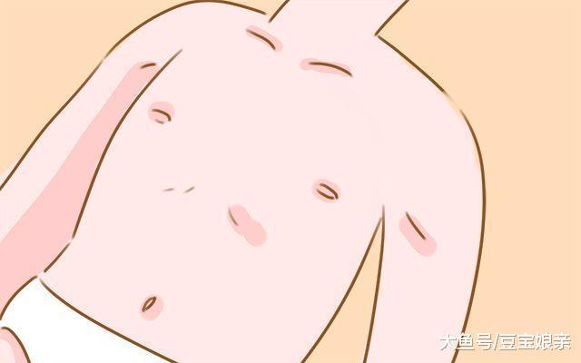 满月前, 宝宝这个地方很怕水, 洗澡时要尽量避开