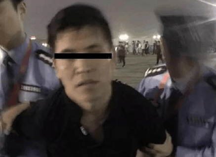 又一逃犯听张学友演唱会被抓 警方等他听完后才动手