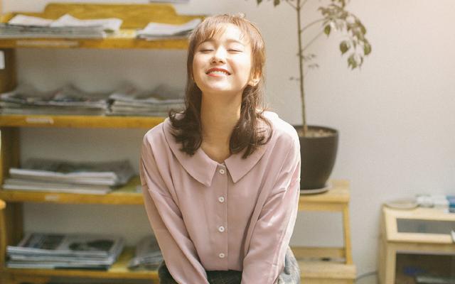 女人暗示你泡她的四个表现, 尤其第四个