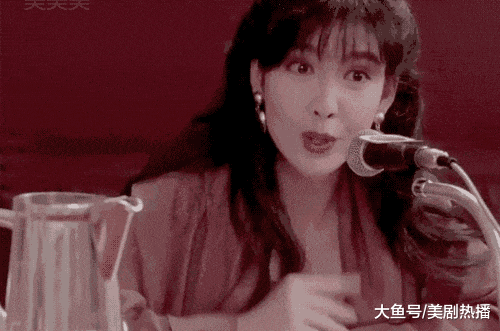 纠缠19年分手第7天闪婚, 为爱退圈, 如今51岁却赢过年轻的我们!