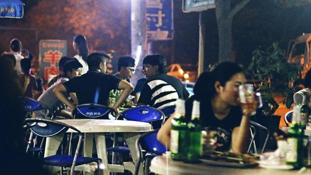 28岁小伙腰部剧痛, 排血尿入院! 医生: 两种食物混合的结果!