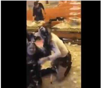 3位女孩子KTV如此大胆 身后的男子却“很淡定”网友: 果然喝酒的女人都是疯狂的