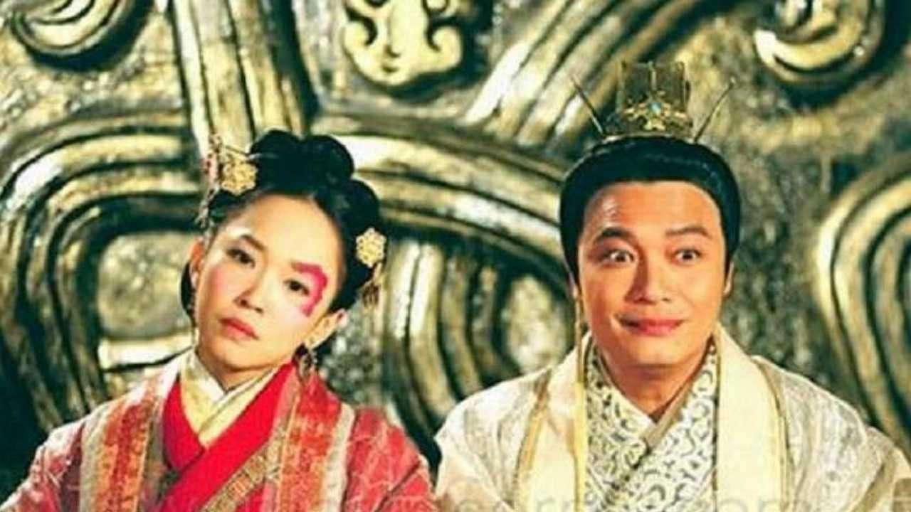 晋惠帝司马衷，以一句“何不食肉