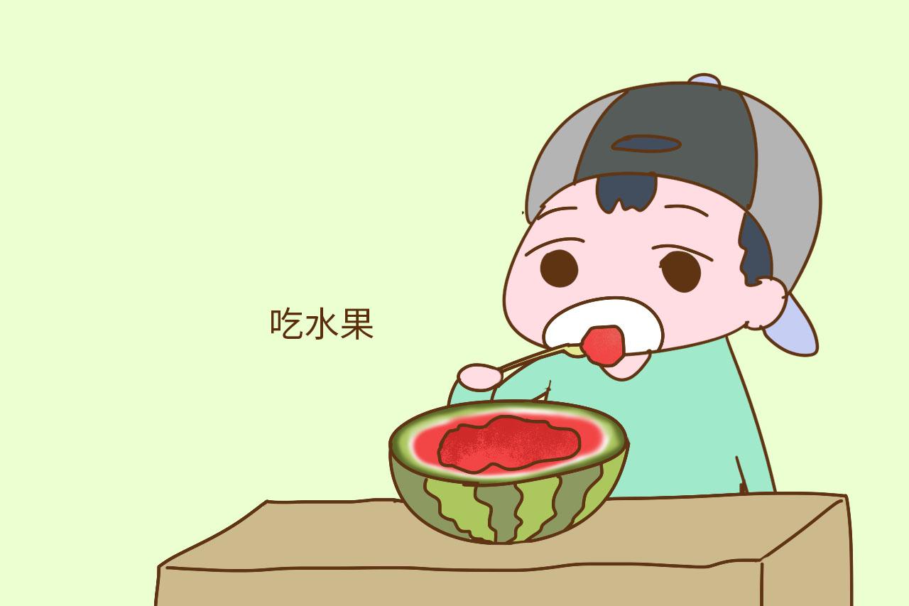 夏季给宝宝喝果汁有讲究, 不注意这几点, 反而影响孩子健康