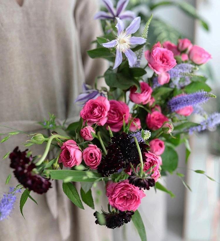 新鲜的花束怕凋谢, 只要这样简单处理, 花期又能延长一周