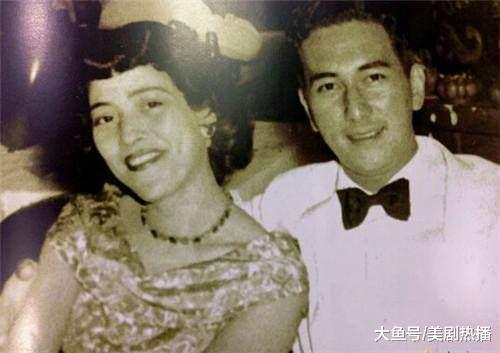 96岁“赌王”宣布退休! 17个子女中为什么是毫无亮点的她接棒?