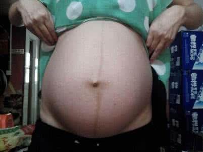 通过孕期肚型可以看男女, 看您能学会吗?