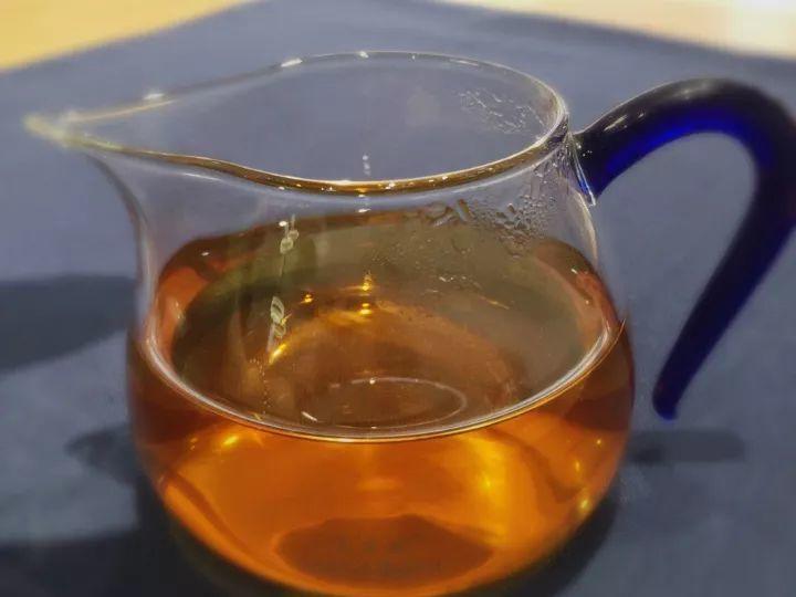 桃蛋胖成鸽子蛋, 竟是浇了这种水, 肥料钱全省了!