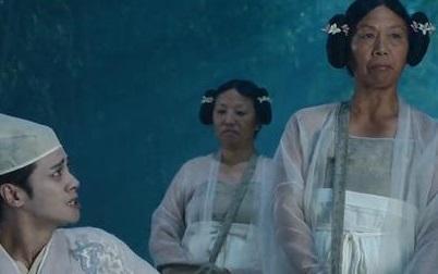 她是最丑星女郎, 曾是日赚50元的跑龙套专业户, 如今片酬达10万