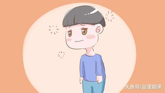 宝宝到这个月龄, 就可以把纸尿裤换成拉拉裤了, 妈妈要知道