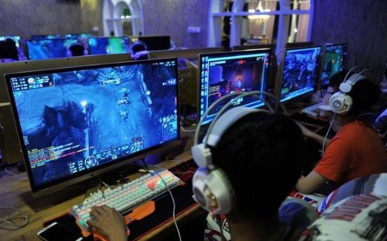 29岁产妇突然昏厥, 抢救无效死亡, 产妇母亲哭着说: 你把女儿还我!