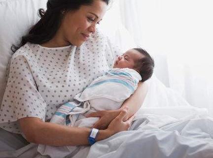 月子期宝妈有这3种状况, 那可能是子宫的健康状况出现异常