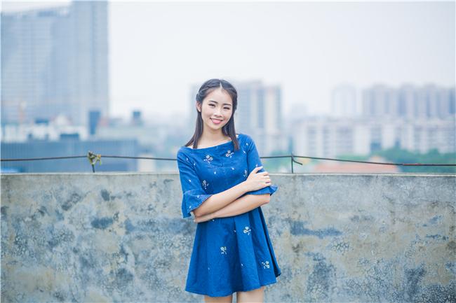 老公请来年轻的保姆帮我照顾孩子, 却因此背叛了我