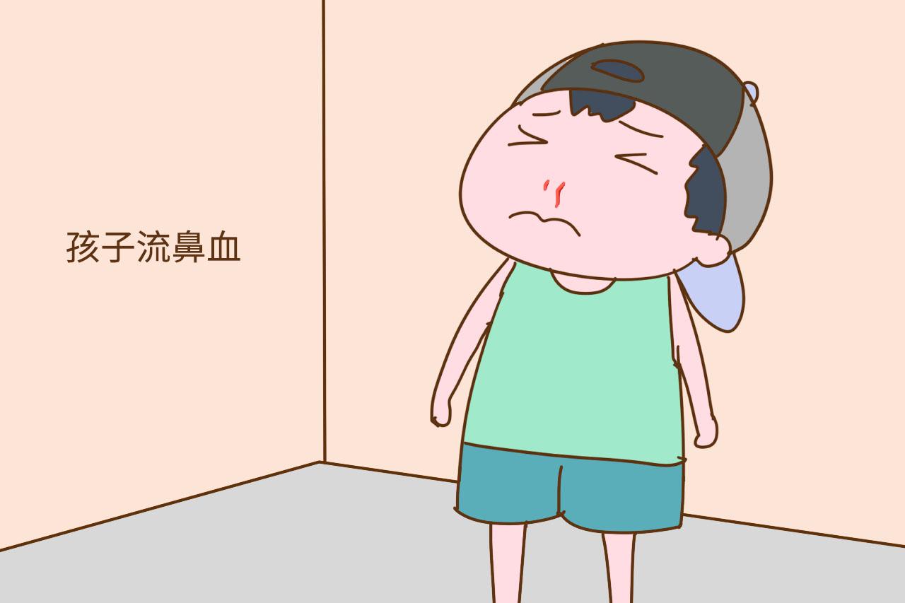 一堂课3个学生流鼻血, 妈妈都要长点心, 别不在意