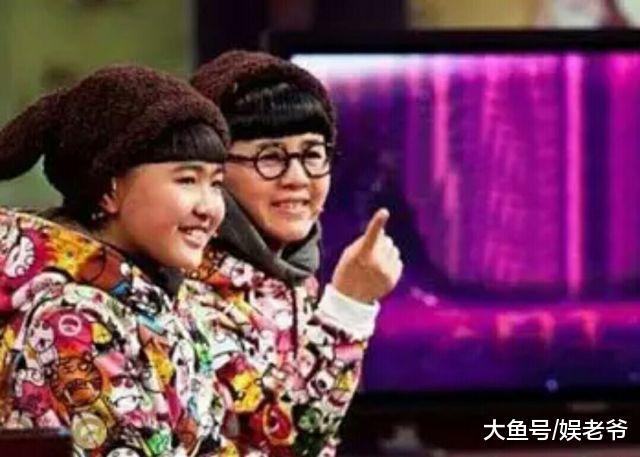 金龟子十九岁女儿长相变化巨大, 男友更像老爸