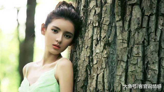 女人这三种行为, 是暗示性的让你交“作业”了!