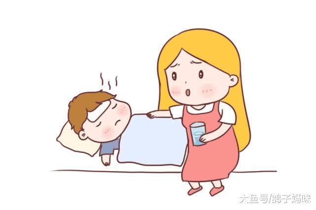 当宝宝生病发烧或呕吐时, 父母应该怎么做?