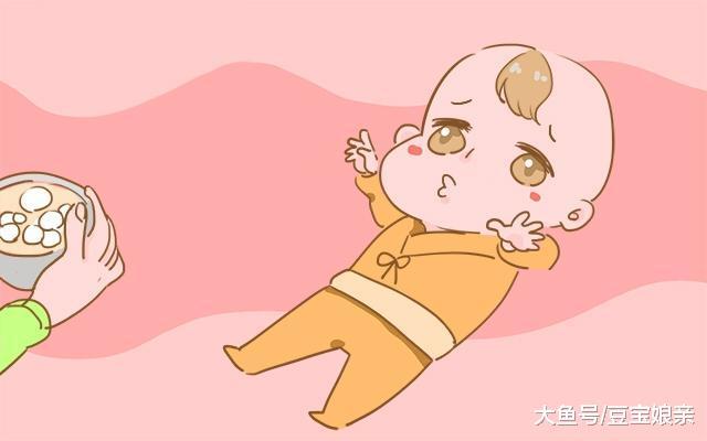 3岁前, 这几种食物不能给娃吃, 会严重影响身体发育
