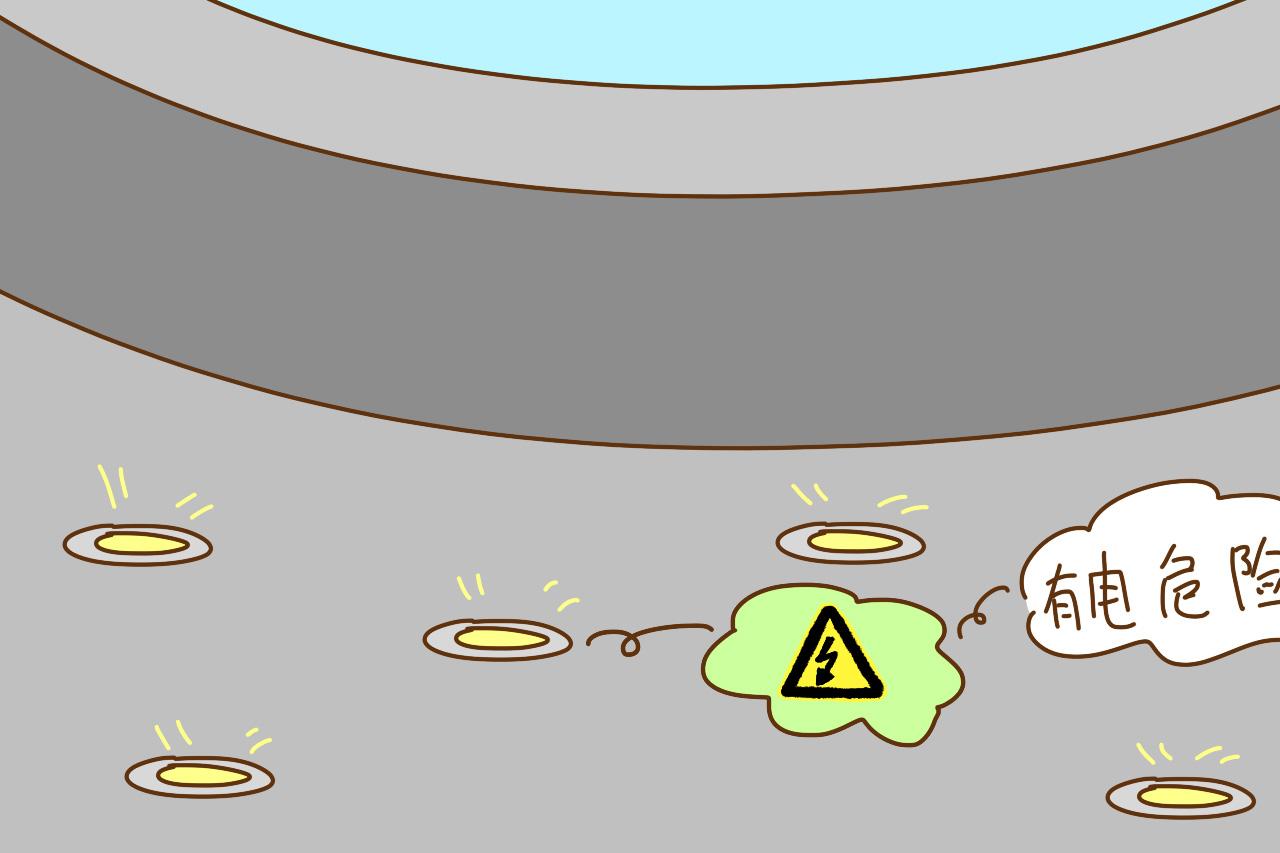 不管是不是亲妈, 夏天最好别带孩子来这个地方玩, 太危险