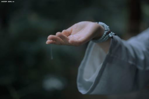 想判断喜欢一个人是什么感觉, 乍见心欢, 小别思恋, 久处仍怦然