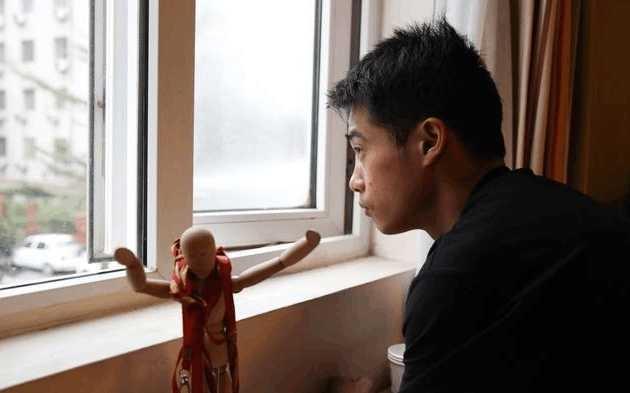 31岁新婚男子晕倒, 查出尿毒症晚期, 医生惋惜: 命比钱更重要!