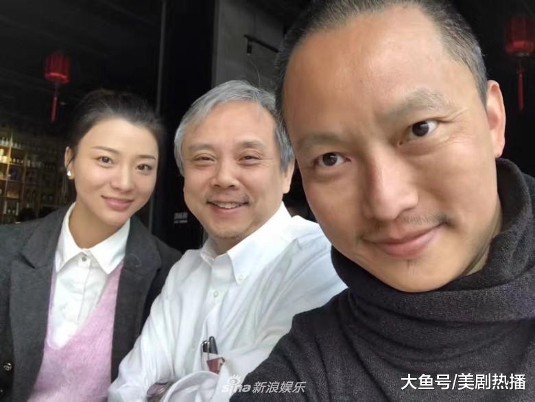 58岁陈嘉上恋上28岁女星, 网友: 怪不得极力澄清和郑爽的八卦!