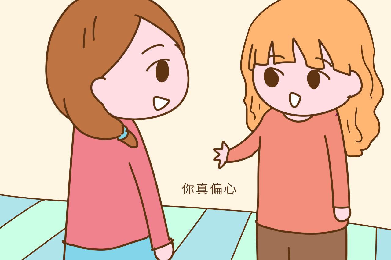 “老大照书养, 老二照猪养”, 宝妈真是“偏”到心坎里了