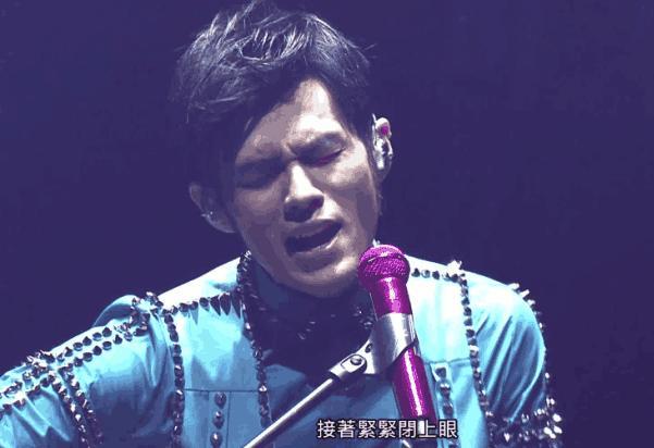 歌迷票选周杰伦六大神曲: 《晴天》第三《夜曲》次席, 第一无争议