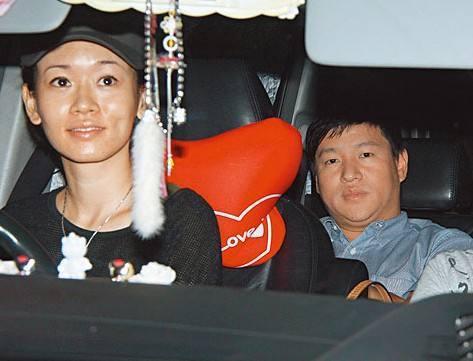 她是最惨港姐, 被假富豪骗, 抛弃9年男友, 生下女儿却被嘲讽虚荣
