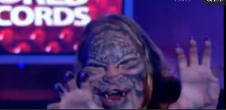 男子整容上千次, 目的只是想让自己看得更像老虎