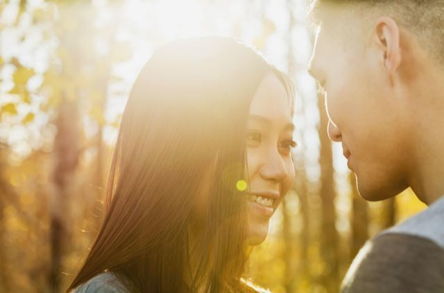 女人很爱你, 才会对你有这五个表现, 尤其是第五个