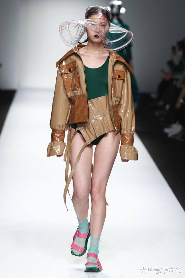 MINNANHUI2019春夏上海时装周秀——Lolita