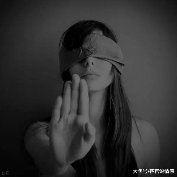 事后用这三个技巧, 让女人爱上你不能自拔!