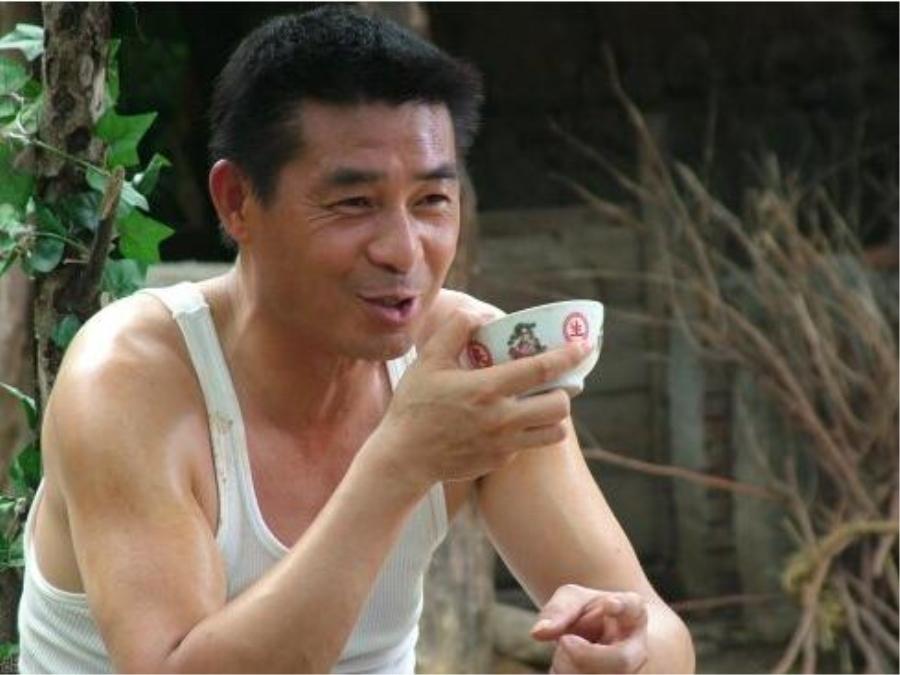 【因《情深深雨蒙蒙》被观众熟知