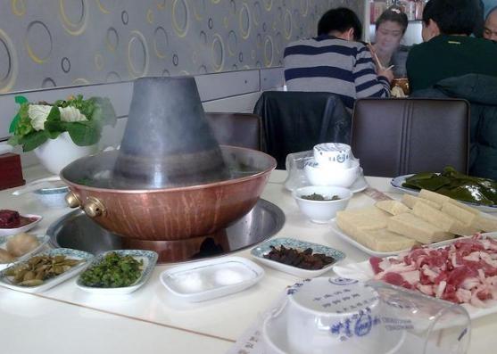 29岁产妇突然昏厥, 抢救无效死亡, 产妇母亲哭着说: 你把女儿还我!