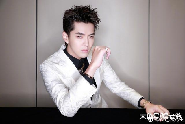 演技尴尬空有人气, 这些明星配叫演员吗?