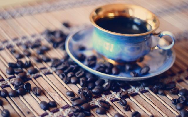 这五种食物晚上再饿也别吃, 最后一种是身材杀手