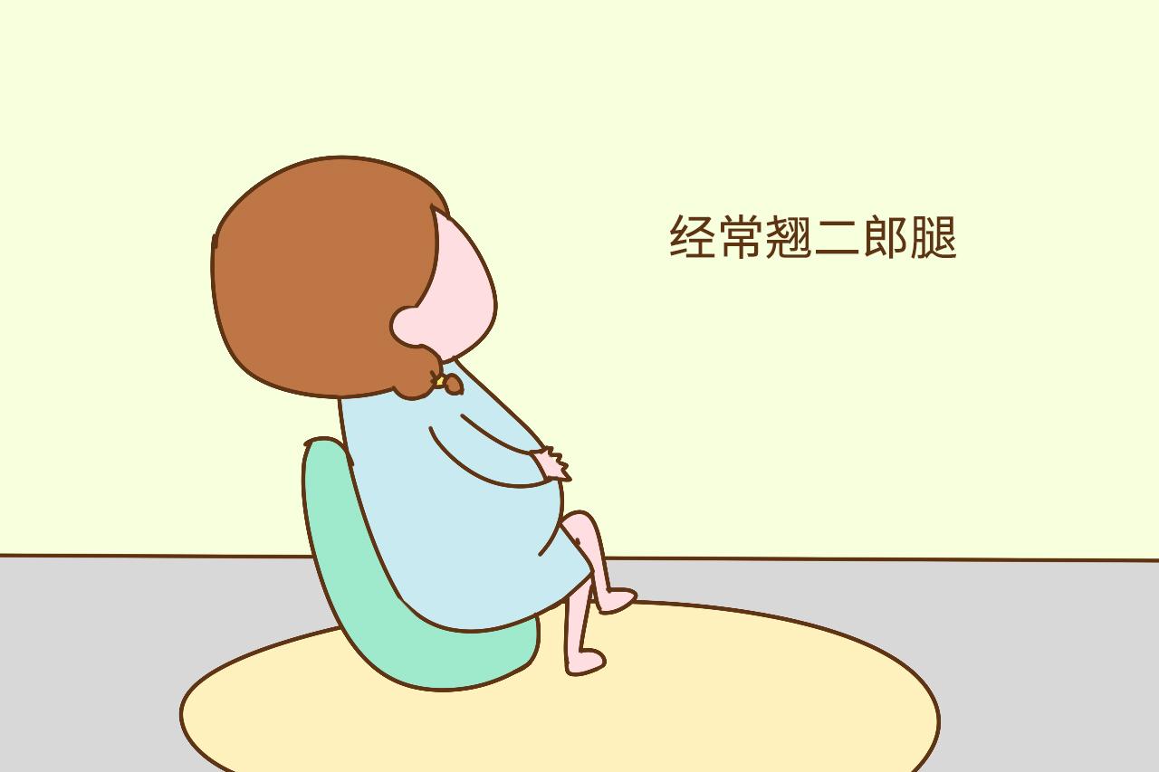 怀孕后这个姿势再舒服, 孕妈也要抓紧时间赶紧改, 小心伤胎